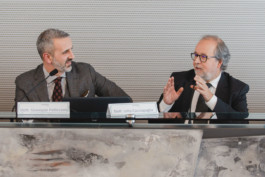 servizio fotografico per un evento aziendale a Bologna speaker convegno a Camplus Bononia