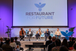 fotografo per evento aziendale Bologna a Fico, tavola rotonda 