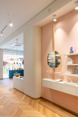 fotografo interni profumeria specchio tondo