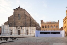 fotografo bologna piazza maggiore installazione Marchesini Group 