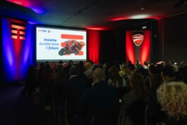 fotografo bologna evento aziendale Ducati 